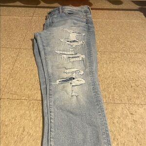 American Eagle Outfitters Light Blue Distressed Skinny Jeans